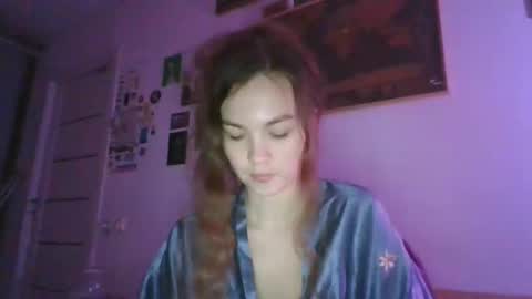 glitter_doll online show from 18, 1, 2025