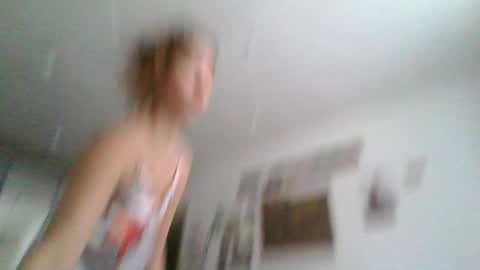glitter_doll online show from 19, 2, 2025