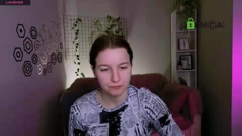 Gloria online show from 4, 2, 2026