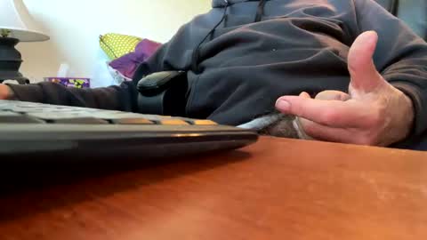 Snapshot of gngnxxx chatting on 10, 10, 2025 gngnxxx online show from 10, 10, 2025