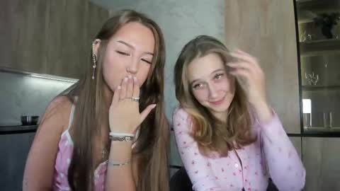 Lina online show from 19, 10, 2025