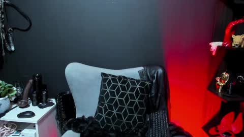 Snapshot of goddesleila chatting on 26, 2, 2026 GoddesLeila online show from 26, 2, 2026