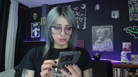 Snapshot of goddess_mortem chatting on 25, 11, 2025 Mortem model independientfollow me on my telegram channel online show from 25, 11, 2025