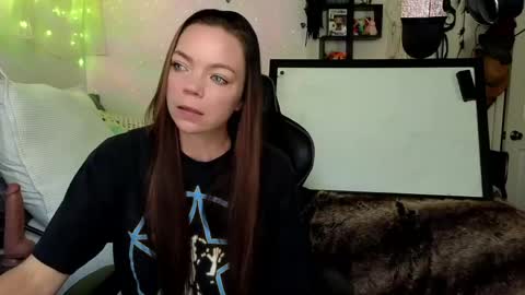 Snapshot of goddess_of_mars chatting on 24, 3, 2026 Patricia Mars Goddess of Mars twitter thegoddessmindy online show from 24, 3, 2026