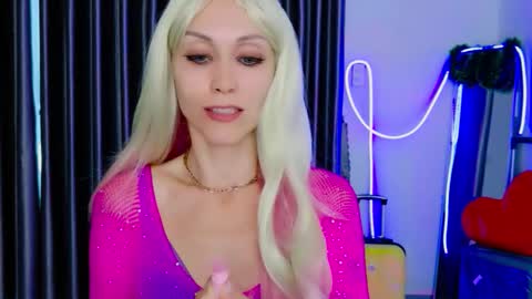 Snapshot of goddess_stars chatting on 13, 2, 2026 Katarina online show from 13, 2, 2026