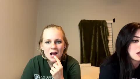 feyaa22 online show from 6, 12, 2024