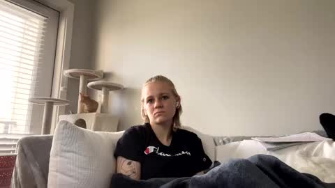 feyaa22 online show from 11, 12, 2024