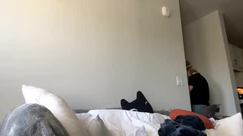 feyaa22 online show from 12, 12, 2024