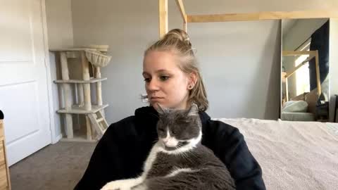 feyaa22 online show from 9, 1, 2025