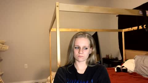 feyaa22 online show from 12, 1, 2025