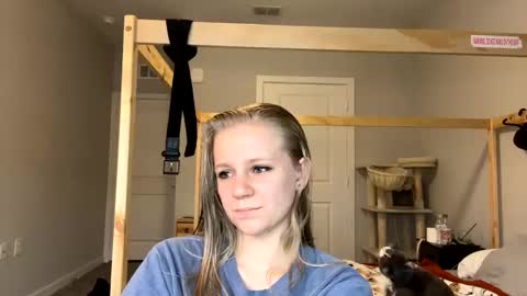 feyaa22 online show from 18, 1, 2025