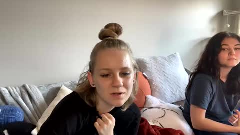 feyaa22 online show from 14, 2, 2025