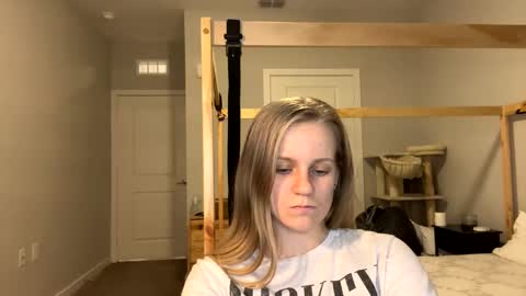 feyaa22 online show from 18, 2, 2025