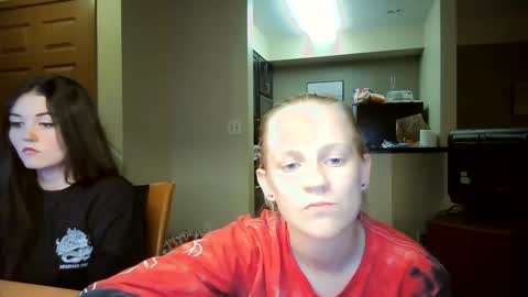 feyaa22 online show from 21, 9, 2025