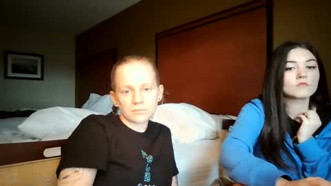 feyaa22 online show from 4, 10, 2025