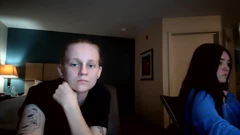 feyaa22 online show from 17, 10, 2025