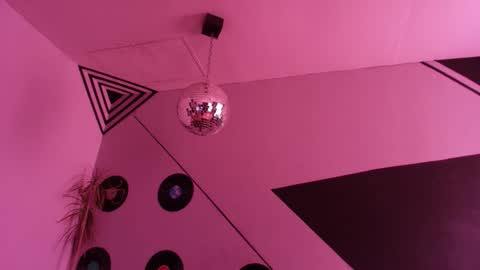 Julieta online show from 15, 3, 2026