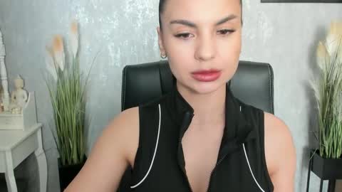 Mistress online show from 26, 2, 2025
