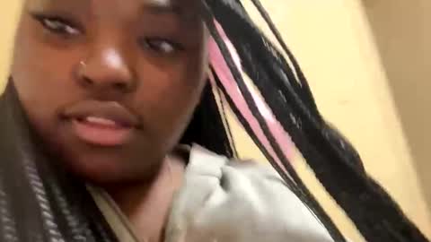 goddessnyia online show from 11, 1, 2025