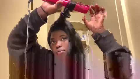 goddessnyia online show from 18, 2, 2025