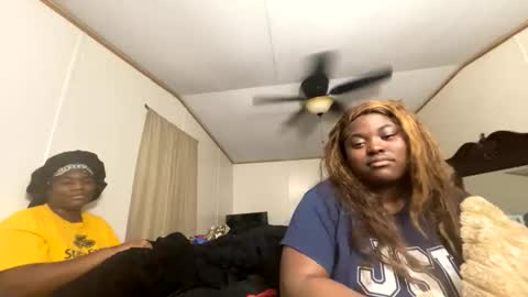 goddessnyia online show from 5, 2, 2026