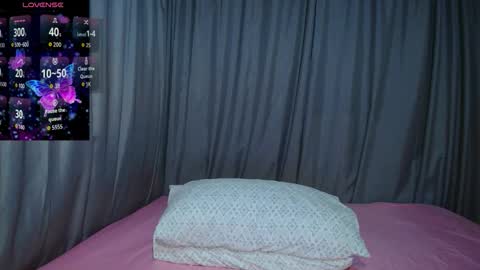 Layla Salvardor online show from 23, 10, 2025