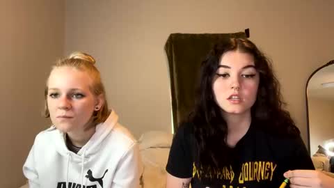 Goddess Raven online show from 15, 12, 2024