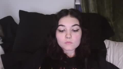 Goddess Raven online show from 16, 12, 2024