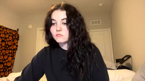 Goddess Raven online show from 6, 2, 2025