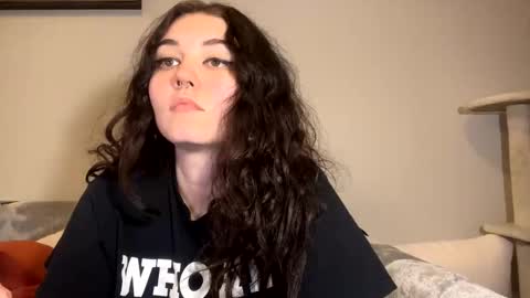 Goddess Raven online show from 6, 3, 2025