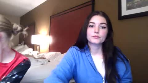 Goddess Raven online show from 6, 10, 2025