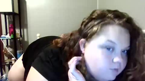 Snapshot of godessisabella chatting on 26, 9, 2025 godessisabella online show from 26, 9, 2025