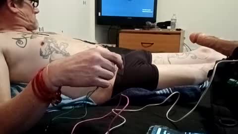 KCKK HOTTEST IN THE BAY online show from 4, 3, 2026