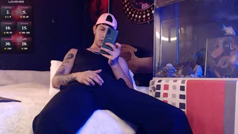 Snapshot of godly_huan chatting on 6, 2, 2026 HUAN online show from 6, 2, 2026