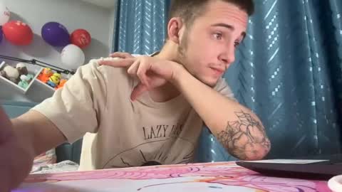 Snapshot of golden_boyyy21 chatting on 24, 2, 2025 Golden boyyy21 online show from 24, 2, 2025