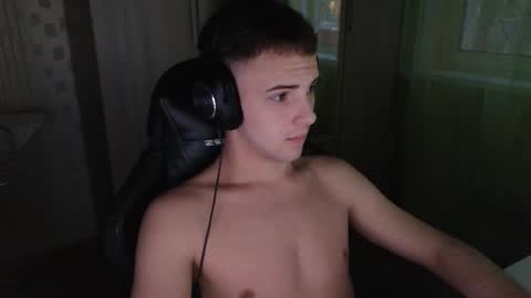 Golden boyyy21 online show from 23, 12, 2025