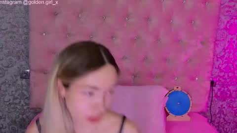 Snapshot of golden_girl__ chatting on 4, 3, 2026 golden girl online show from 4, 3, 2026