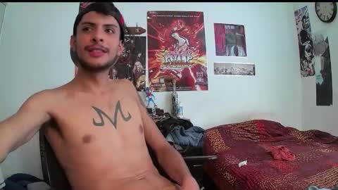 Snapshot of goldenflako chatting on 4, 3, 2025 goldenflako online show from 4, 3, 2025