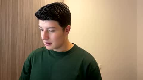 goldenknight33 online show from 28, 10, 2025