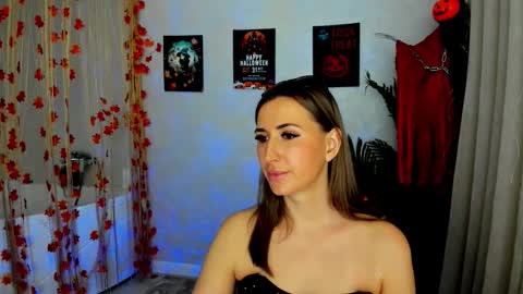 Olivia online show from 26, 10, 2025