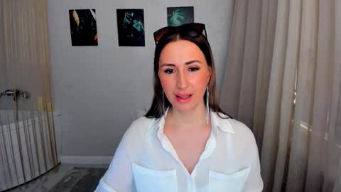 Olivia online show from 22, 3, 2026