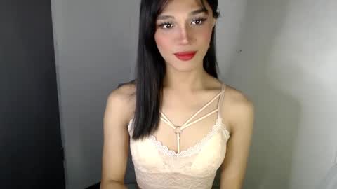 Lily is Gold online show from 2, 3, 2025