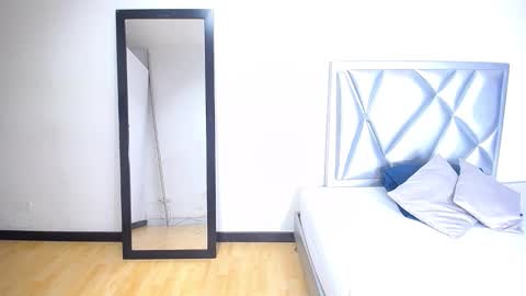 goldenn_ass1 online show from 18, 12, 2025