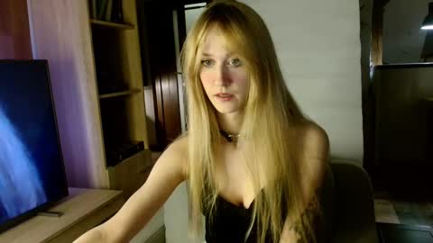 GoldieHanny online show from 13, 2, 2025