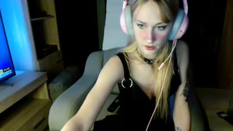GoldieHanny online show from 21, 2, 2025