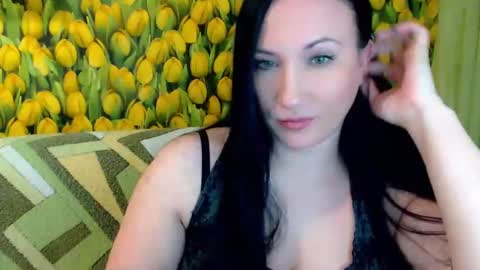 Snapshot of goldmoonn chatting on 17, 2, 2025 goldmoonn online show from 17, 2, 2025