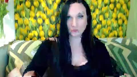 Snapshot of goldmoonn chatting on 10, 3, 2025 goldmoonn online show from 10, 3, 2025