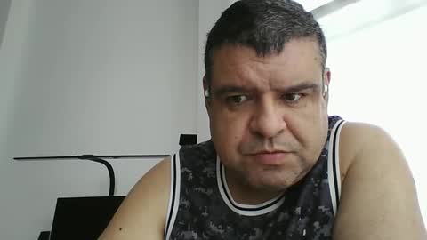 gomezgonz5 online show from 15, 9, 2025