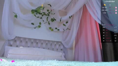 gongjulee online show from 11, 11, 2025