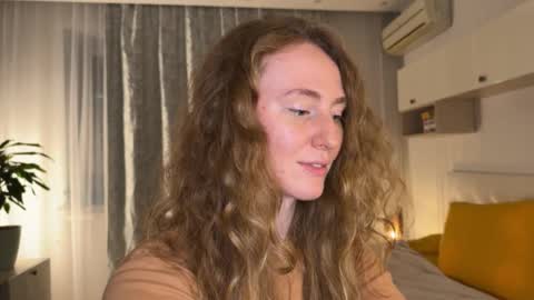 Snapshot of good__choice chatting on 30, 11, 2025 Polly online show from 30, 11, 2025